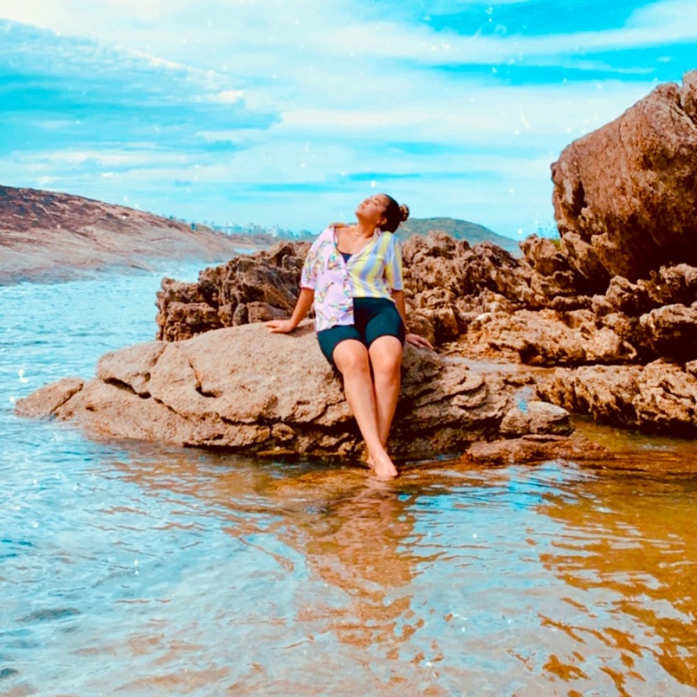 Meet your Posher, Daniella